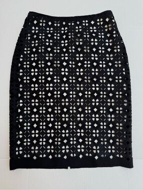Elie Tahari Bennet Blend Black Wool Laser-Cut Floral Pencil Skirt